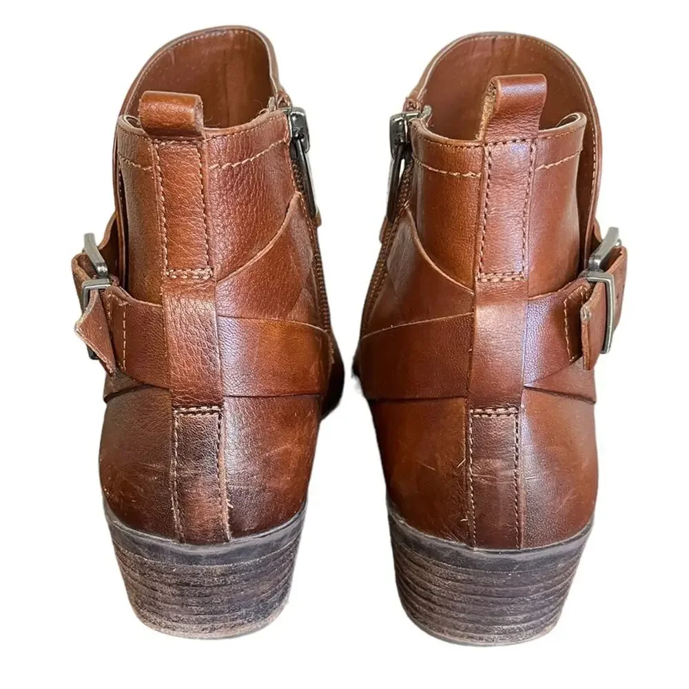 VINCE‎ CAMUTO Peamer Cognac Burnished Leather Ankle Boots Buckles Distressed 7.5